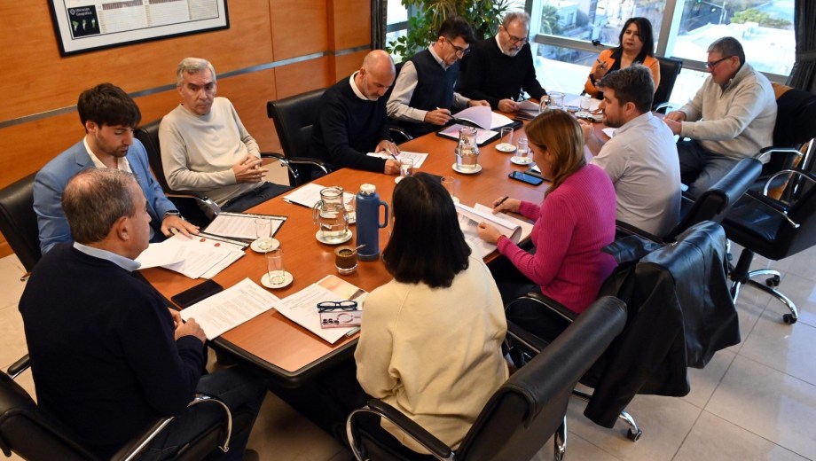 La reunión de Labor se inició al mediodía, con la presidencia de Pedro Pesatti. Foto: M. Ochoa