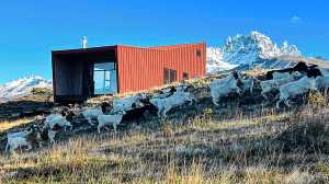 «El refugio de la oveja», la joya del diseño que brilla en la Patagonia