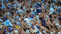 Imagen de Hinchas argentinos fueron detenidos por intentar filtrarse al partido contra Jordania y recibirán una dura sanción