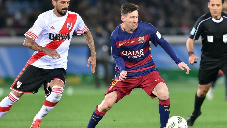 Barcelona y River se podrían ver las caras en agosto. El último cara a cara tuvo a Messi en cancha. 