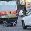 Imagen de Fuerte choque en pleno centro de Roca: una motociclista terminó herida