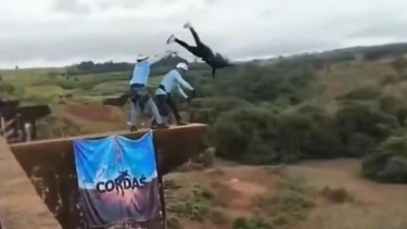 Muerte durante un salto extremo en Brasil: la dramática confesión de la enfermera que intentó salvar a la víctima