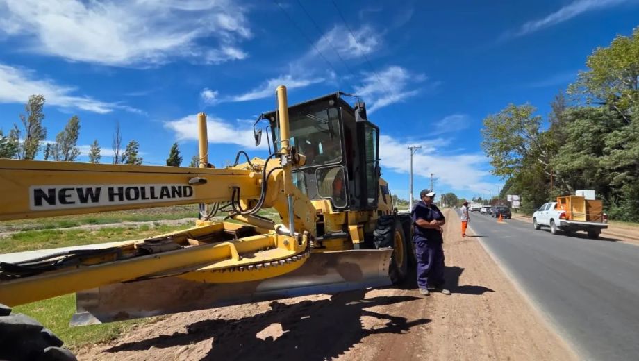 Vialidad Rionegrina también realizó trabajos de repavimentación en la Ruta 65. Foto: gentileza. 