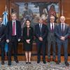 Imagen de Cumbre clave con el Banco Mundial por la garantía de US$2.000 millones: el anuncio de Caputo sobre la tasa de interés