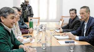 Paritaria estatal en Neuquén: el Gobierno defiende el IPC y mira sus cuentas para estudiar aumentos