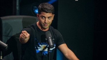 «La velada del año 6» | Gastón Edul se enfrenta a un periodista de España: su cambio físico y cuándo pelea