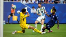 Imagen de Argentina sobrevivió al susto ante Cabo Verde: las dudas que dejó el triunfo y qué preocupa a Scaloni antes de los octavos de final