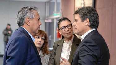Neuquén regresa a los mercados: Rolando Figueroa prepara la emisión de su primer bono en dólares