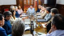 Imagen de Weretilneck reunió al Gabinete y definió una primera tanda de proyectos a la Legislatura