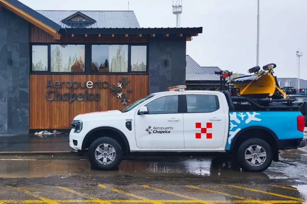 El aeropuerto de Chapelco incorpora un nuevo barrenieve para la temporada invernal
