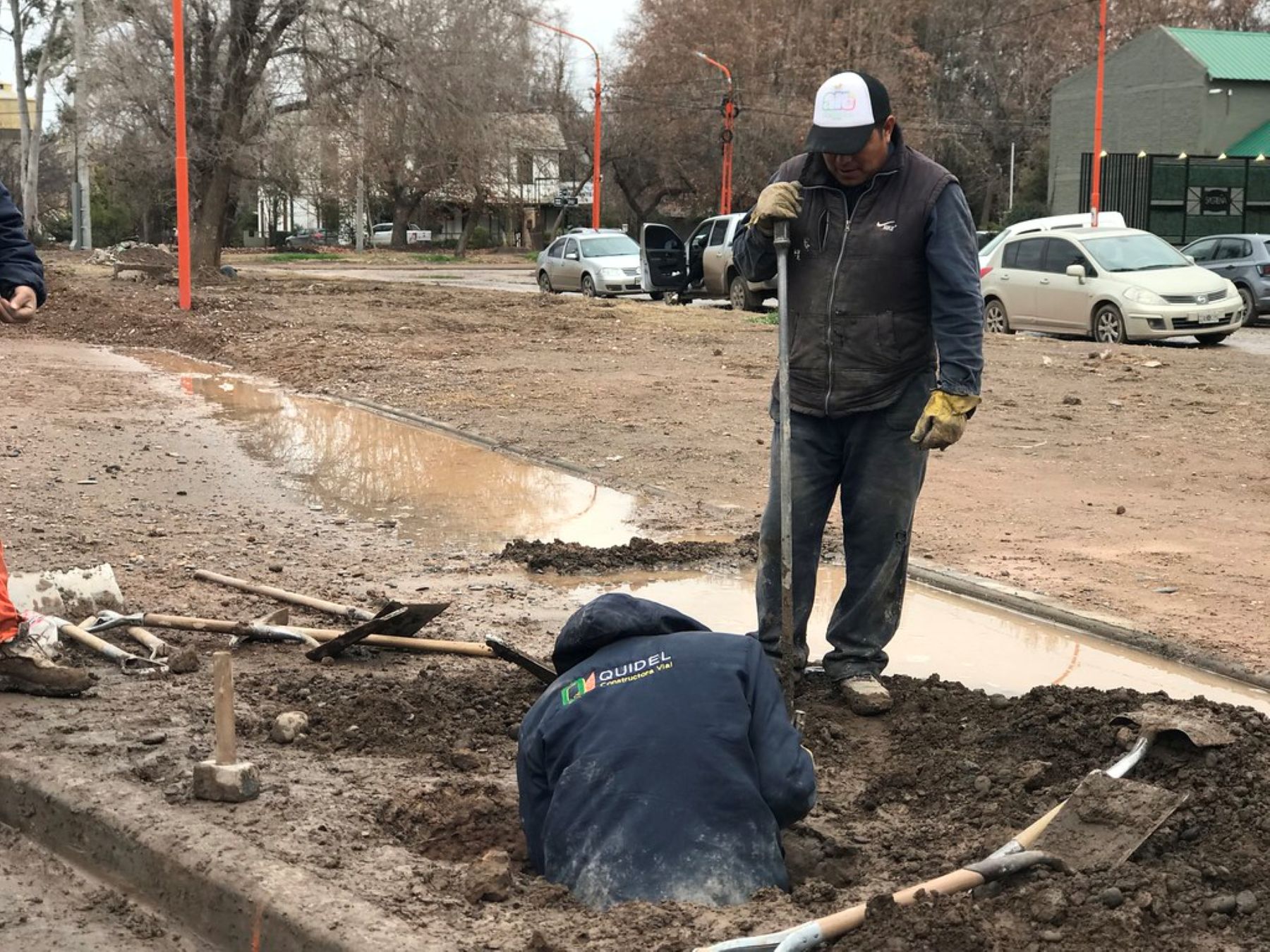 Avances en la rotonda San Luis de Cipolletti, cerca de Ruta 151