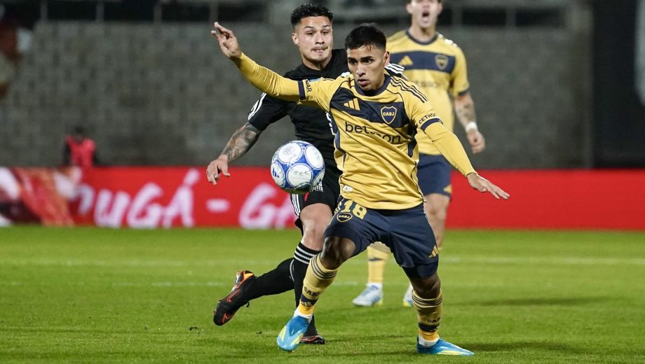 Milton Delgado, nuevamente titular en el mediocampo de Boca. (Foto: Clarín Fotografía)