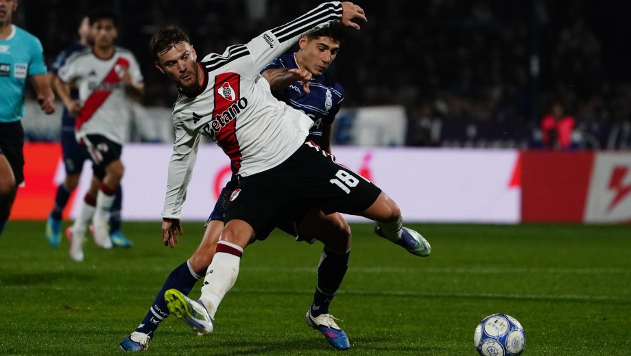 Lucas Beltrán le ganó la pulseada a Rafael Santos Borré y es titular en River en el duelo ante Gimnasia. (Clarín Fotografía)