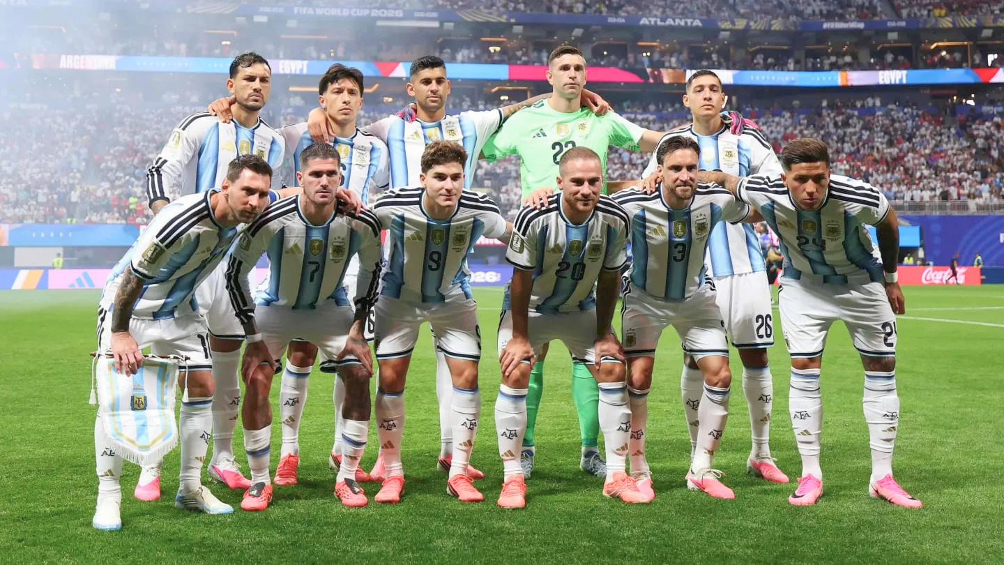 Posible alineación de Argentina para el duelo contra Suiza genera incertidumbres