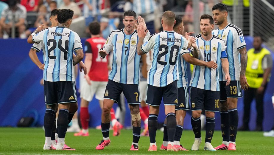Lionel Scaloni repetirá el once que venció a Austria por la segunda fecha del grupo J. (Foto: Archivo - AP)
