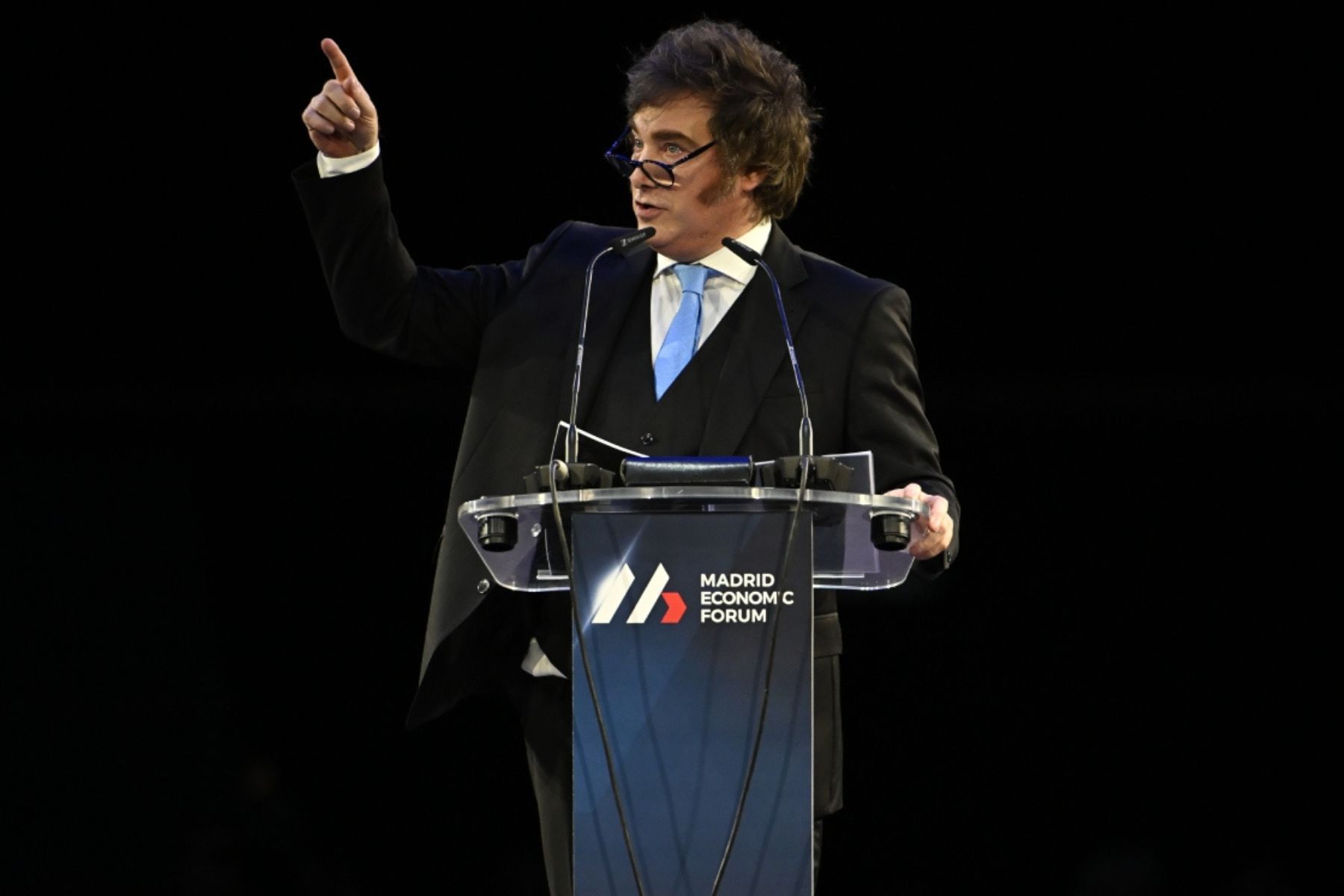 Gobierno argentino considera eliminar las PASO y ajustar el balotaje