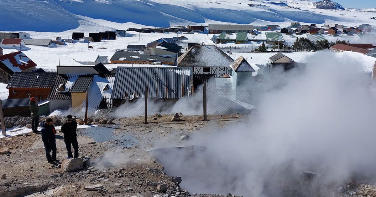 Investigaciones sobre los gases en las termas de Copahue