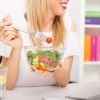 Imagen de Alimentación saludable: el cambio simple en tu plato que te ayuda a recortar más de 300 calorías al día sin hacer dieta