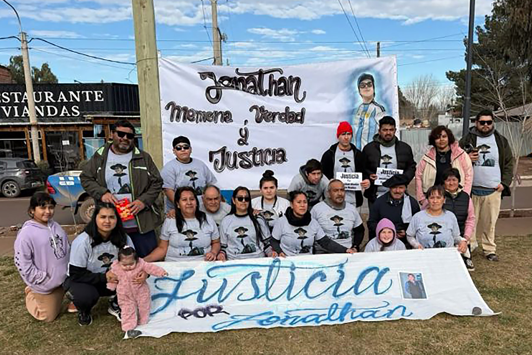 Crimen en Añelo: Familiares de Jonathan Pinto se movilizaron y pidieron justicia