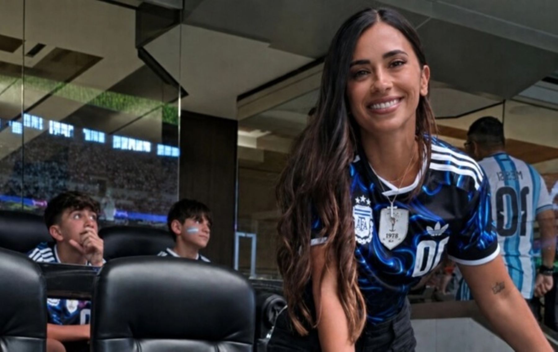 El gesto que pocos vieron: así fue la salida de Antonela Roccuzzo junto a sus hijos tras la final del Mundial 2026