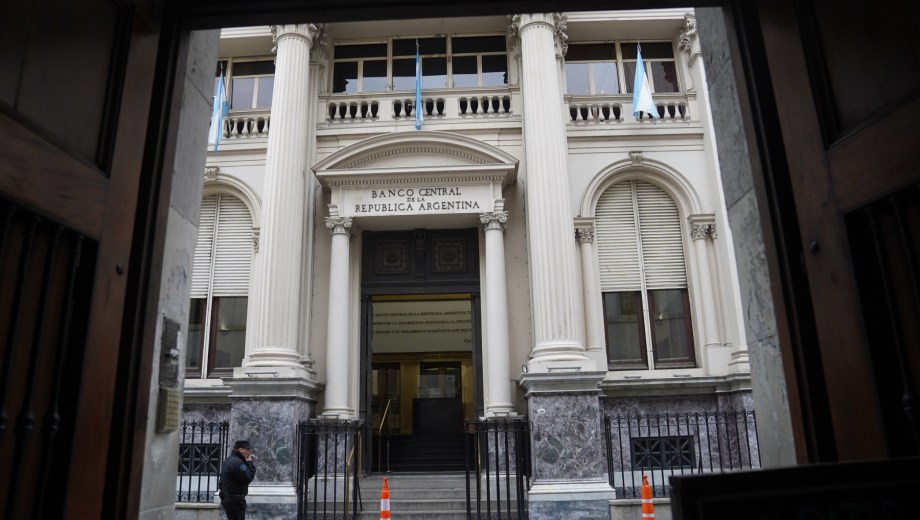 Banco Central. Foto: Clarín Fotografía 