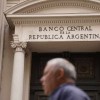 Imagen de Con los sueldos en dólares, el Banco Central habilita un nuevo paso hacia la bimonetariedad