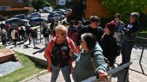 Imagen de Más de 12 mil personas se anotaron para los 750 lotes sociales que sorteará el Municipio de Bariloche