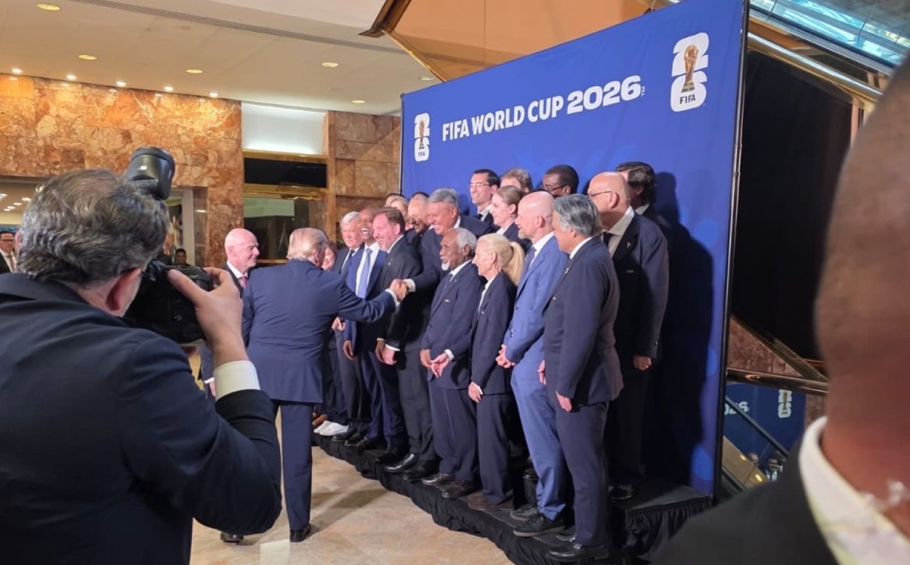 Donald Trump envía saludo a «Chiqui» Tapia en la previa de la final del Mundial 2026