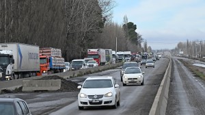 Rutas, enojo y primeras alianzas en Río Negro