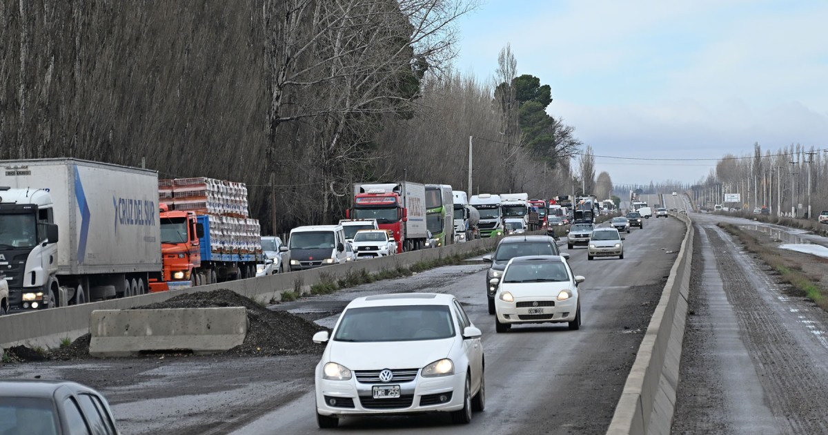 Tensiones por el estado de rutas y reclamos en Río Negro