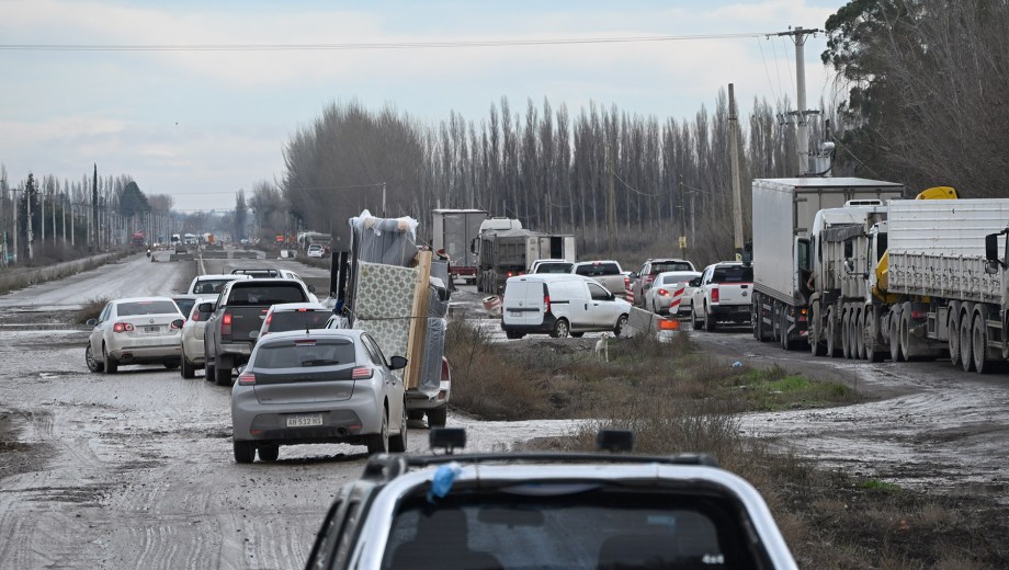 Puente 83 es un desafío diario para los conductores. (Foto: Juan Thomes)