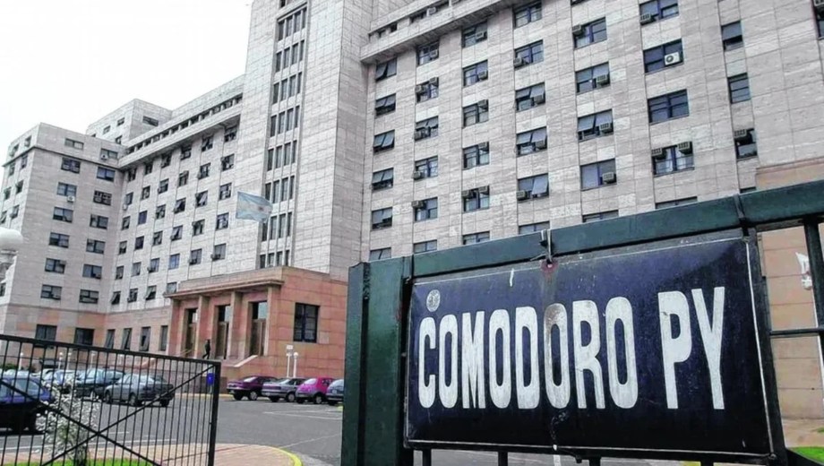 Cuadernos: declaró el exfuncionario de la AFIP tras la insólita citación a un homónimo