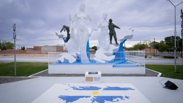 Bici Tour por Cutral Co: un recorrido por los monumentos en homenaje al intendente José Rioseco