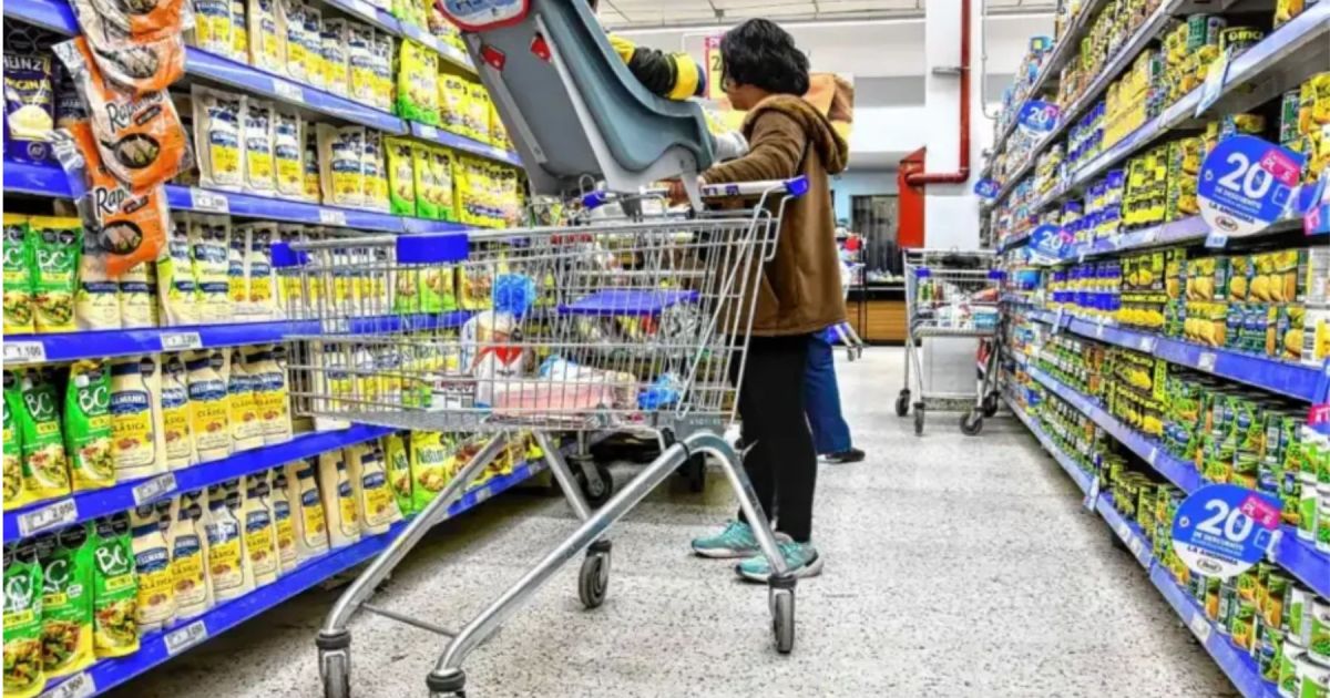 Aumento del 17% en canastas básicas para evitar la pobreza en junio 2026