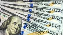 Imagen de El dólar oficial cerró en $1.510, con baja del riesgo país y mercados mixtos
