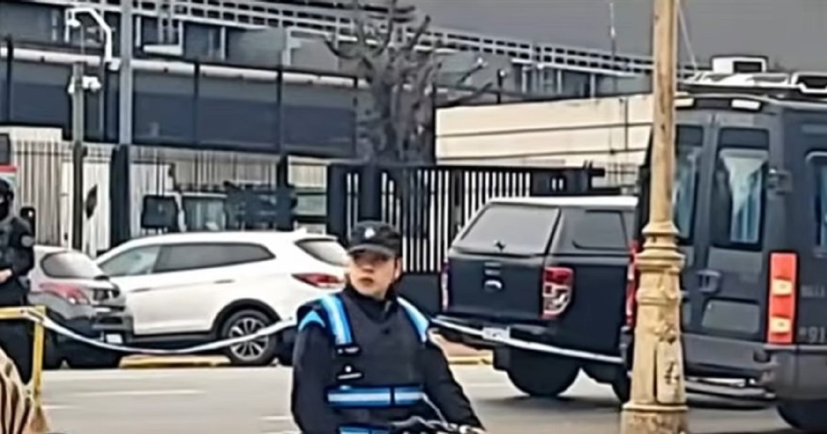 Evacuaron la Embajada de EE. UU. en Buenos Aires por amenaza de bomba