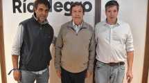 Imagen de Weretilneck acompañó a los productores de Río Negro premiados en La Rural y ratificó la agenda de desarrollo provincial
