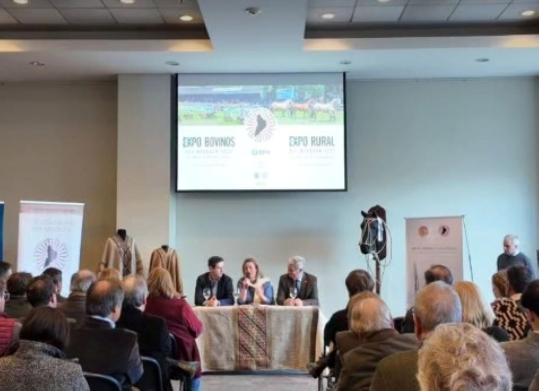 Neuquén presentó la Expo Rural 2027 y advirtió sobre la escasez de agua
