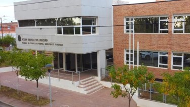 Hallaron restos óseos en la planta de residuos de Cutral Co y ya se inició una investigación para identificarlos