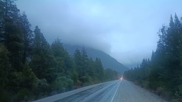 Niebla y precaución: así están las rutas de la cordillera de Neuquén y Río Negro, qué pasa con los pasos a Chile hoy