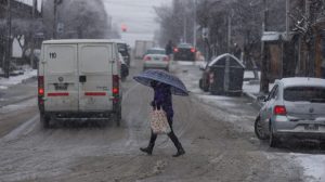 Frío polar y nieve en Neuquén y Río Negro: cómo sigue la alerta en la cordillera y qué pasa con la lluvia en el Alto Valle