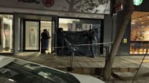 Imagen de Encontraron muerto a un hombre en situación de calle dentro de un banco en Neuquén: investigan qué pasó