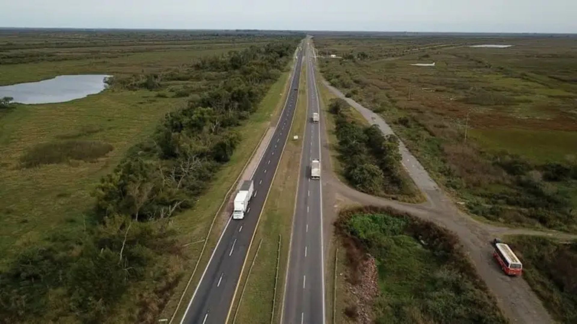 Milei impulsa la privatización de más de 2.500 km de rutas nacionales