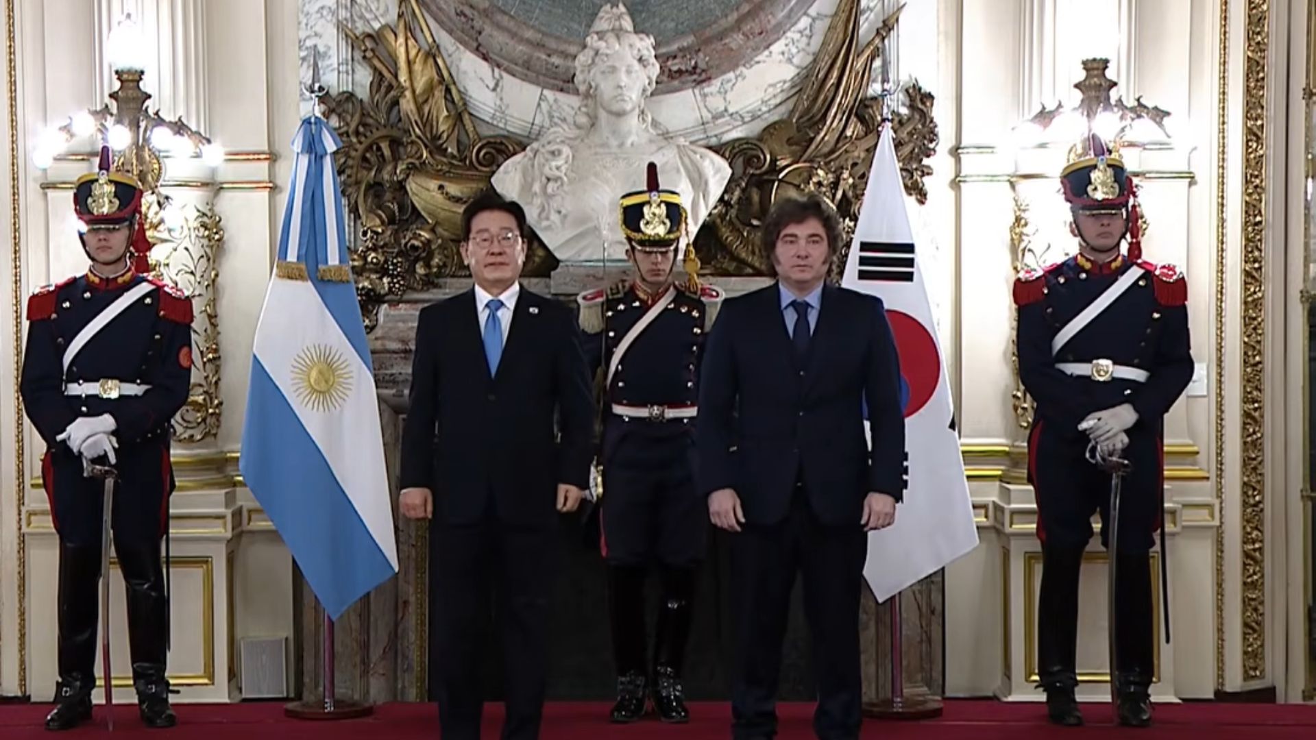Javier Milei se reúne con el presidente de Corea del Sur en la Casa Rosada