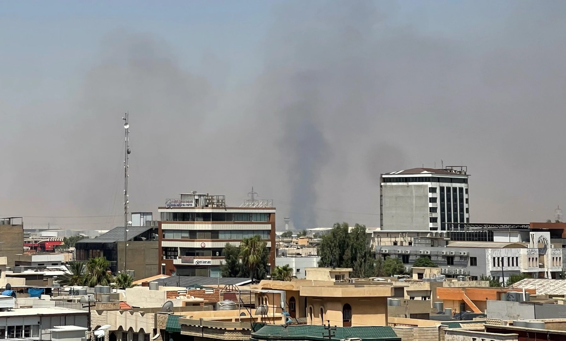El petróleo Brent cae de US$ 100 por ataques a bases de EE. UU. en Irak