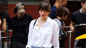 Las cinco prendas que nunca pasan de moda y seguro tenes en tu placard