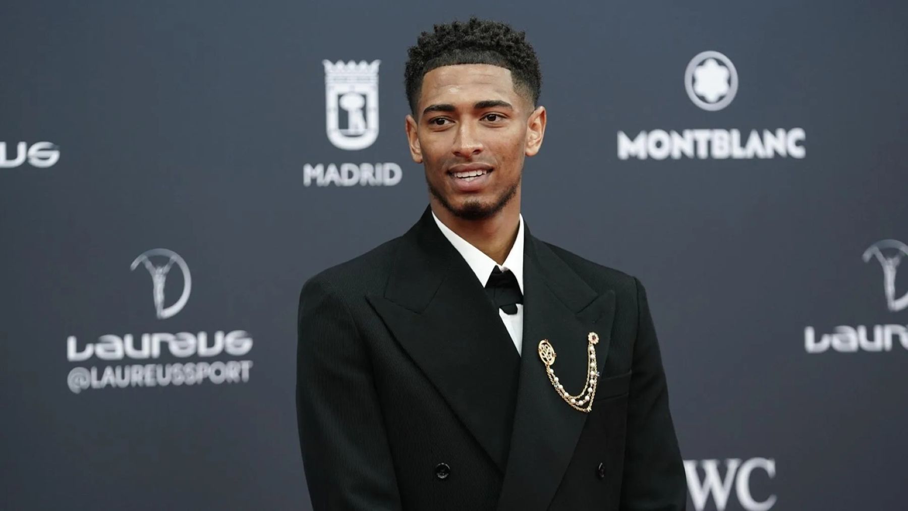 Jude Bellingham y su colaboración con Louis Vuitton en moda masculina