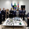 Imagen de Javier Milei en Brasil: respaldó la candidatura de Flávio Bolsonaro y llamó a "pintar el mapa de azul"