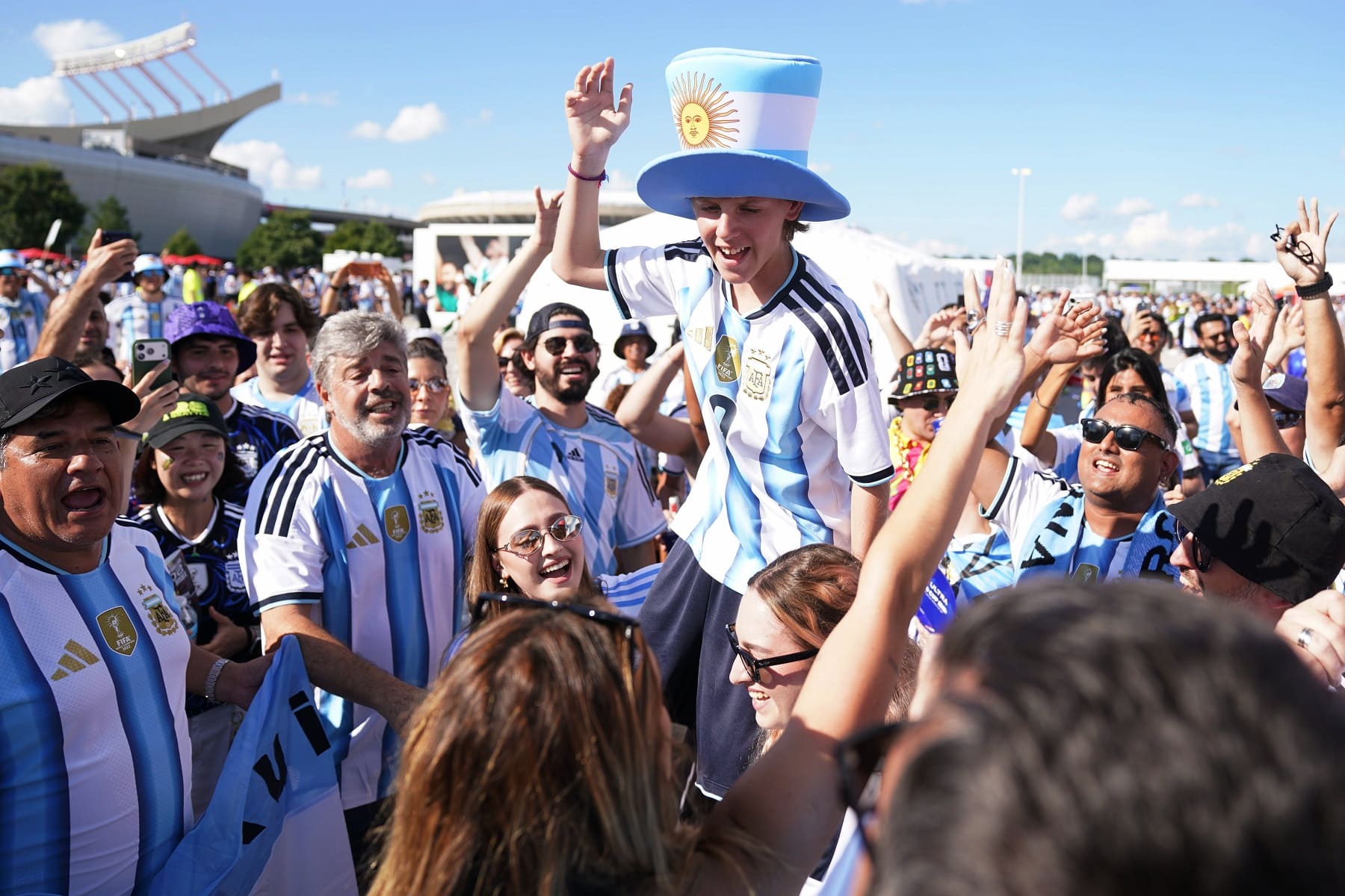 Kansas se pintó de celeste y blanco para apoyar a Argentina