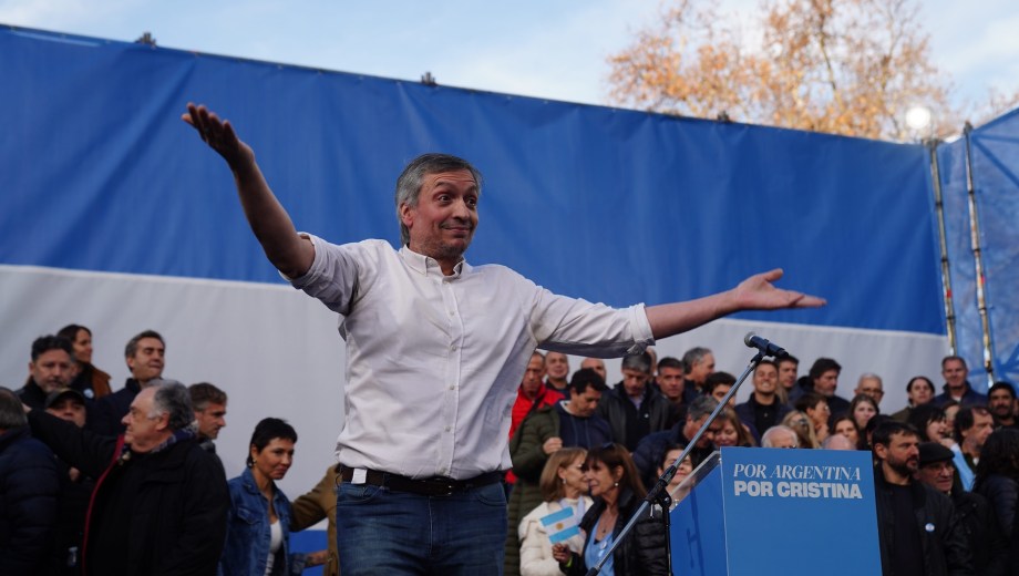 El acto en Parque Lezama por "Cristina Libre" que lideró Máximo Kirchner a finales de junio. (Foto: Clarín Fotografía)